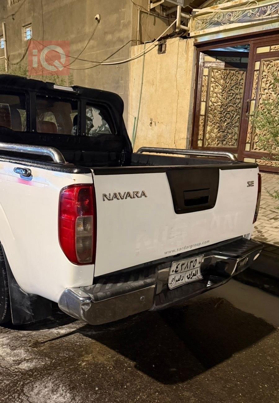 نیسان نەڤارا